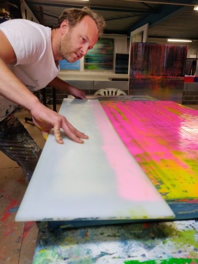 Studio 596x794
